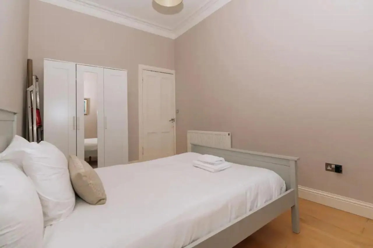 Apartamento Beautiful Home In Stockbridge Edimburgo Reino Unido